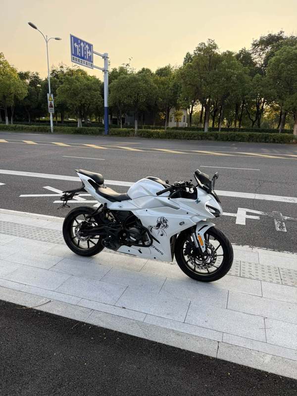 二手春风250SR