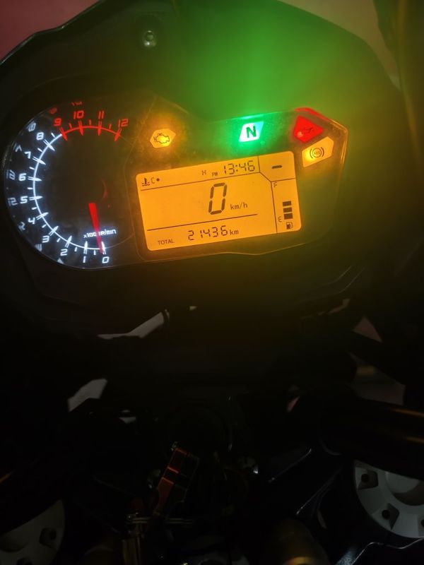 二手贝纳利金鹏 TRK502