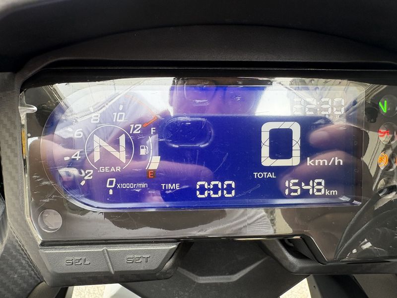 二手本田CBR400R