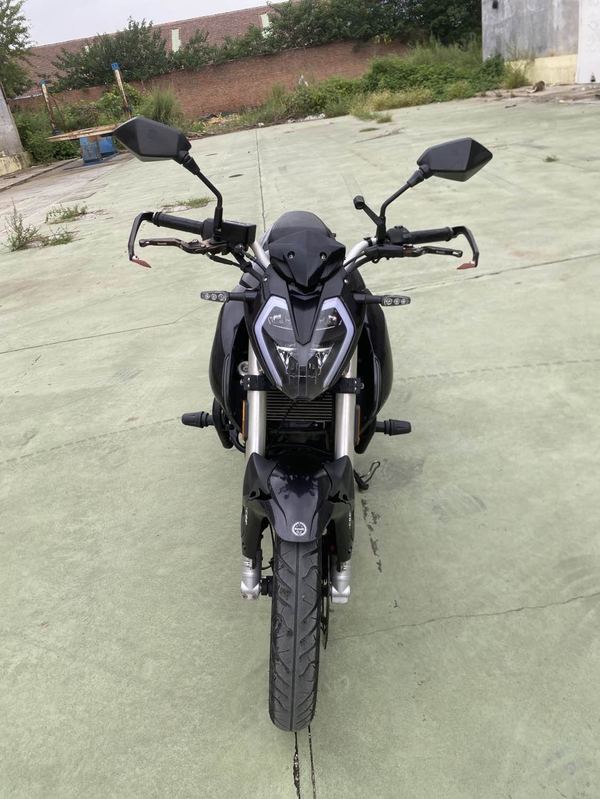 二手贝纳利小迅龙 BN150S