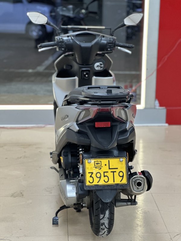二手QJMOTOR鸿150RS