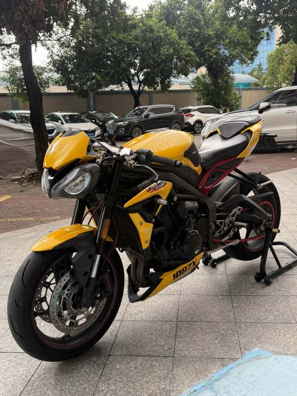 二手凯旋Street Triple 765