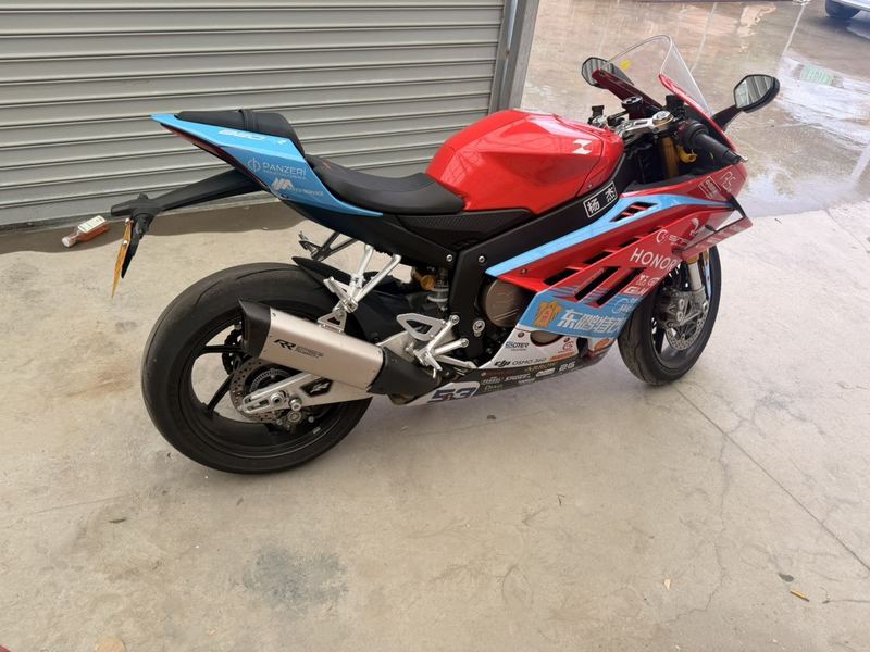 二手张雪机车820RR