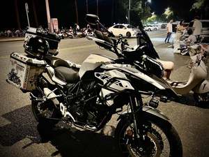 二手贝纳利金鹏 TRK502