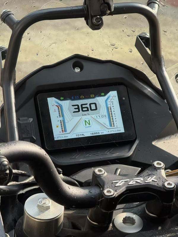 二手贝纳利金鹏 TRK502