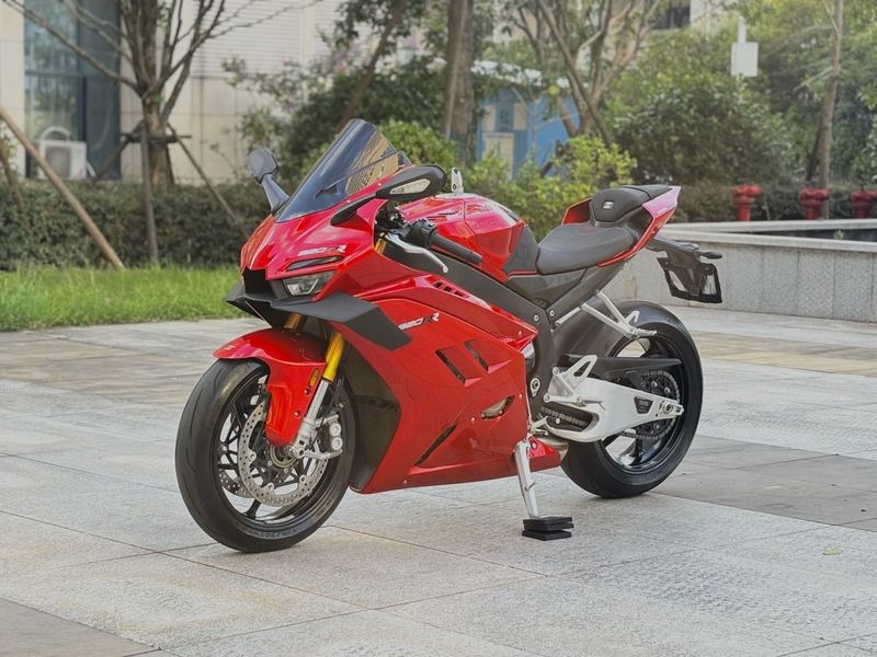 二手张雪机车820RR