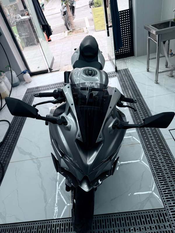二手川崎ZX-4R