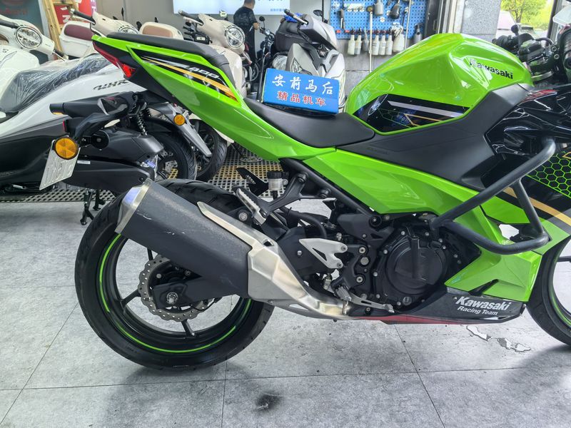 二手川崎Ninja 400
