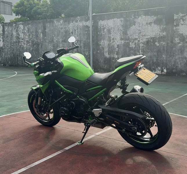 二手川崎Z900