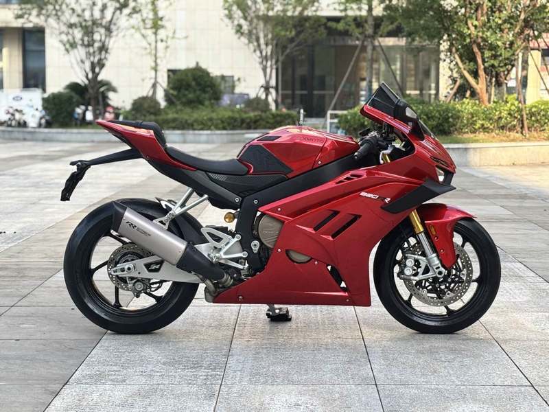 二手张雪机车820RR