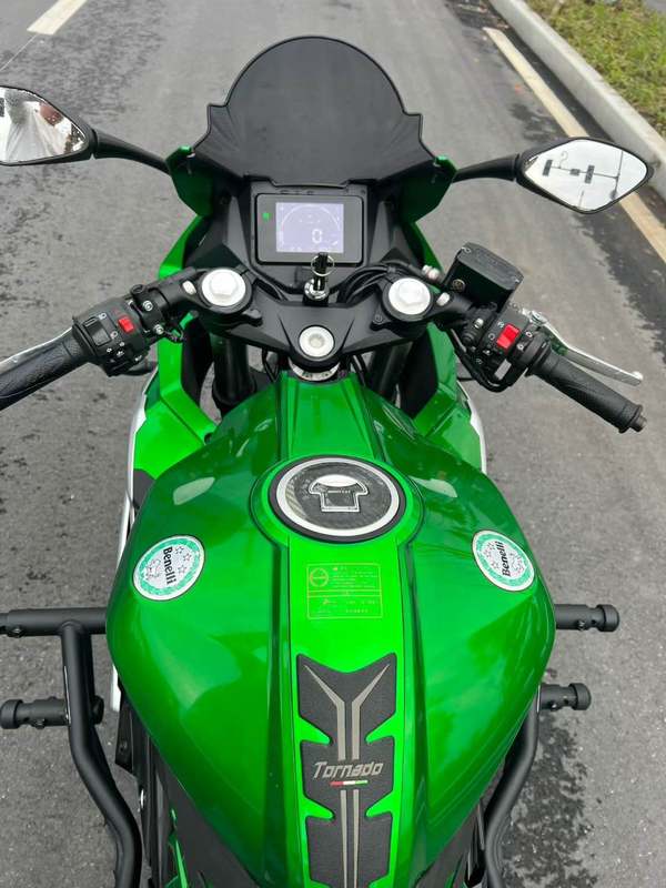 二手贝纳利龙卷风 Tornado 252R