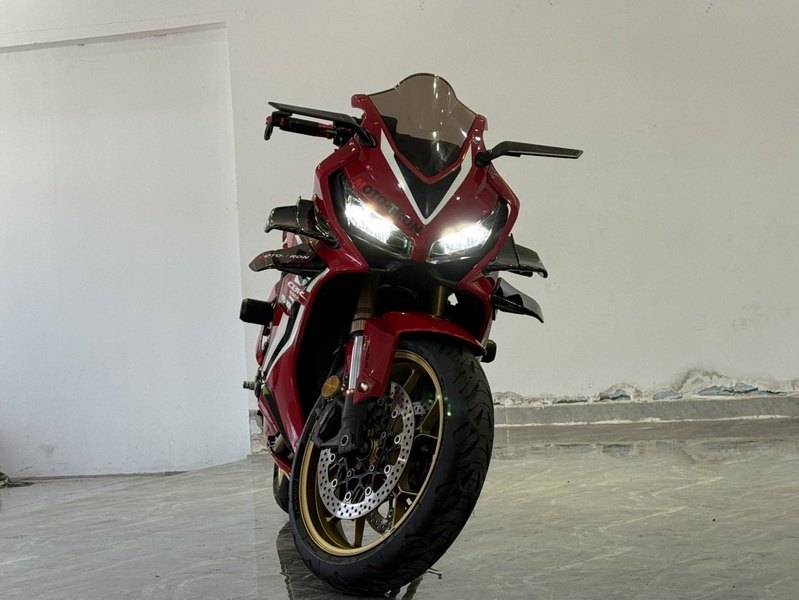 二手本田CBR650R