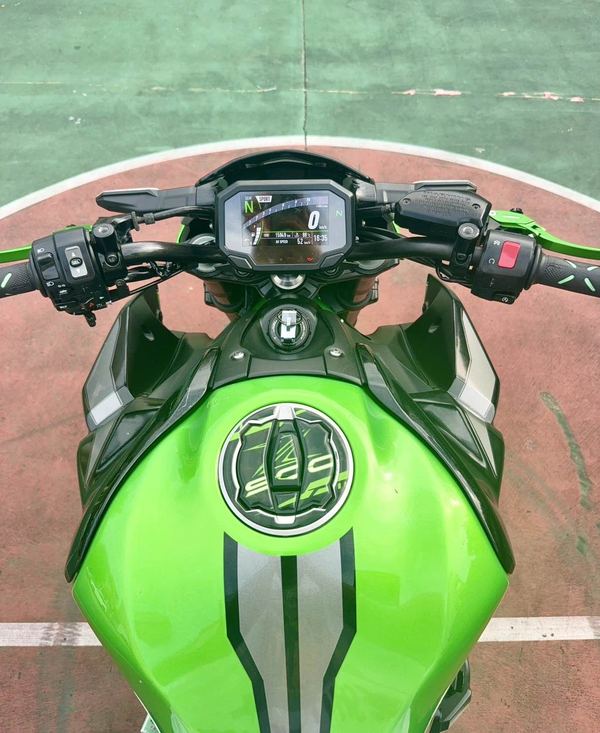 二手川崎Z900