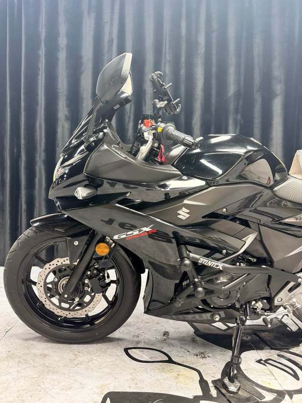 二手豪爵铃木GSX250R