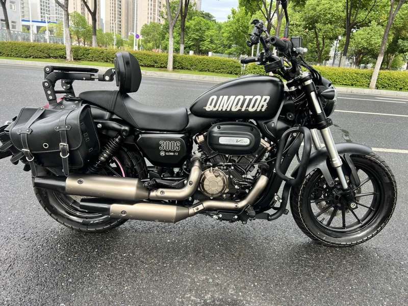 二手QJMOTOR闪300