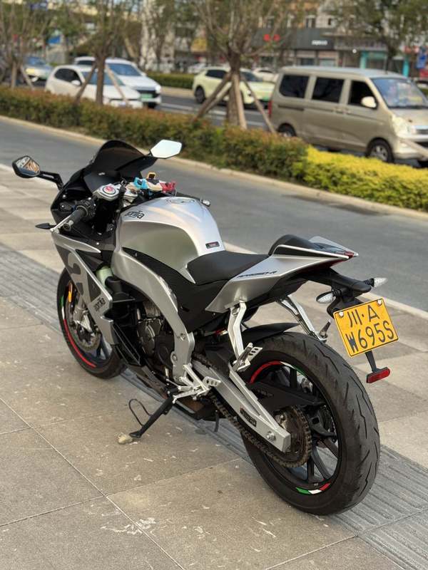 二手宗申阿普利亚GPR250R
