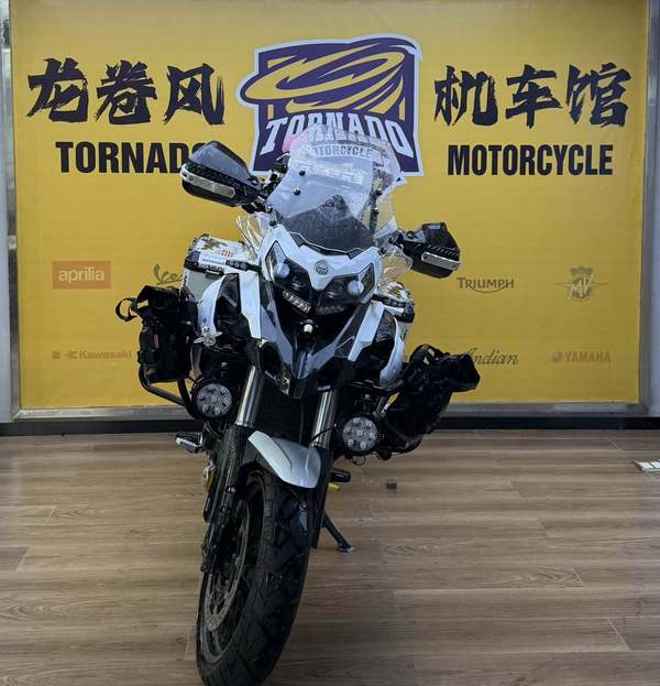二手贝纳利金鹏 TRK502