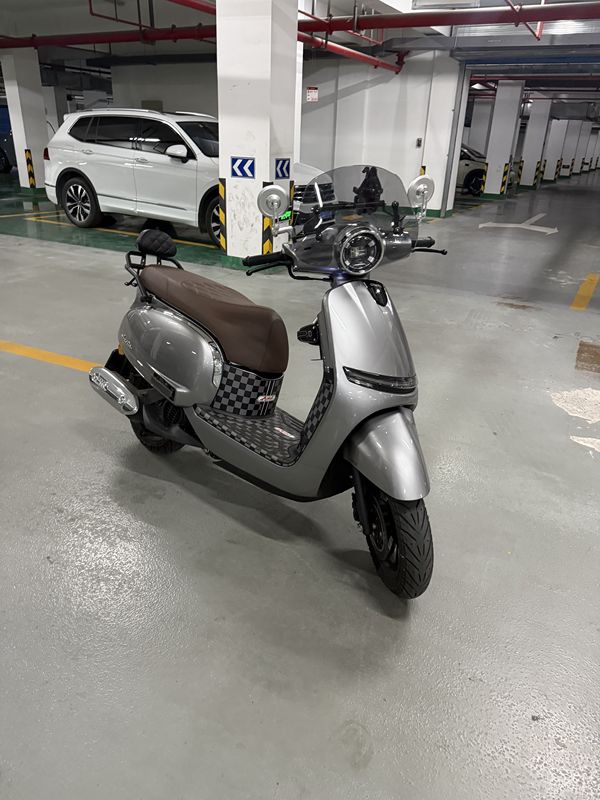二手春风125AURA