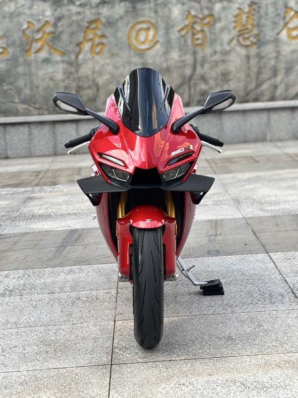 二手张雪机车820RR