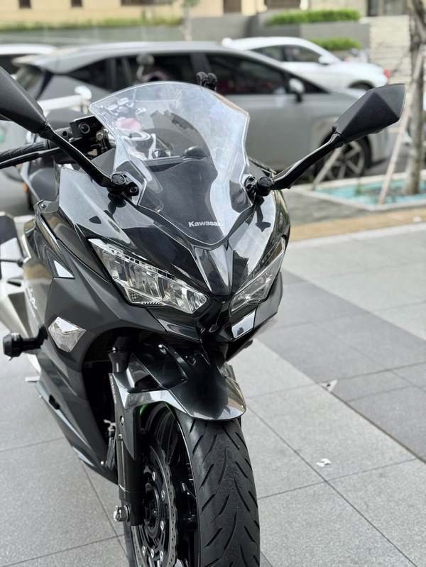 二手川崎Ninja 400