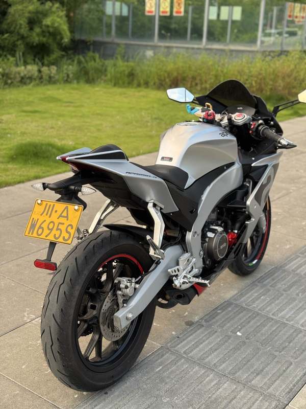 二手宗申阿普利亚GPR250R