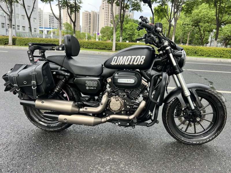 二手QJMOTOR闪300