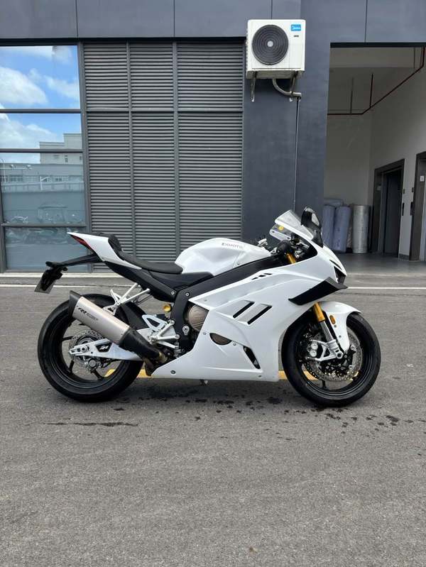 二手张雪机车820RR