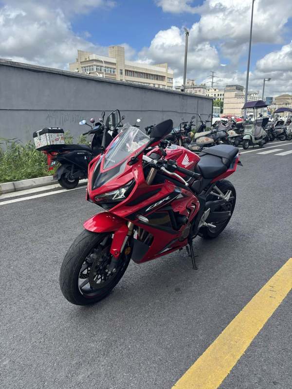 二手本田CBR650R