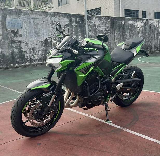 二手川崎Z900