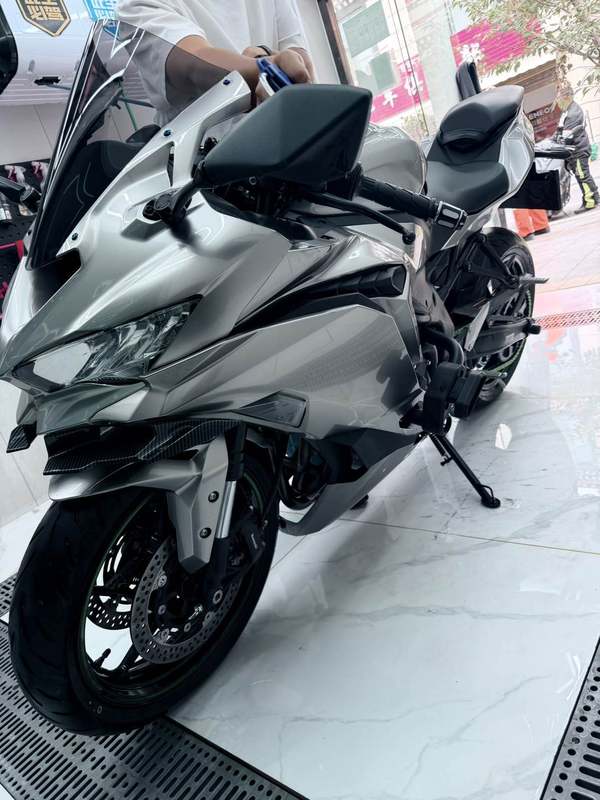 二手川崎ZX-4R