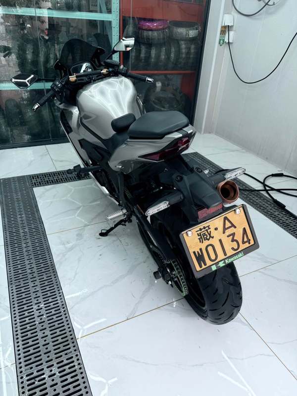 二手川崎ZX-4R