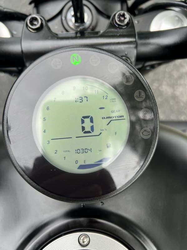 二手QJMOTOR闪300