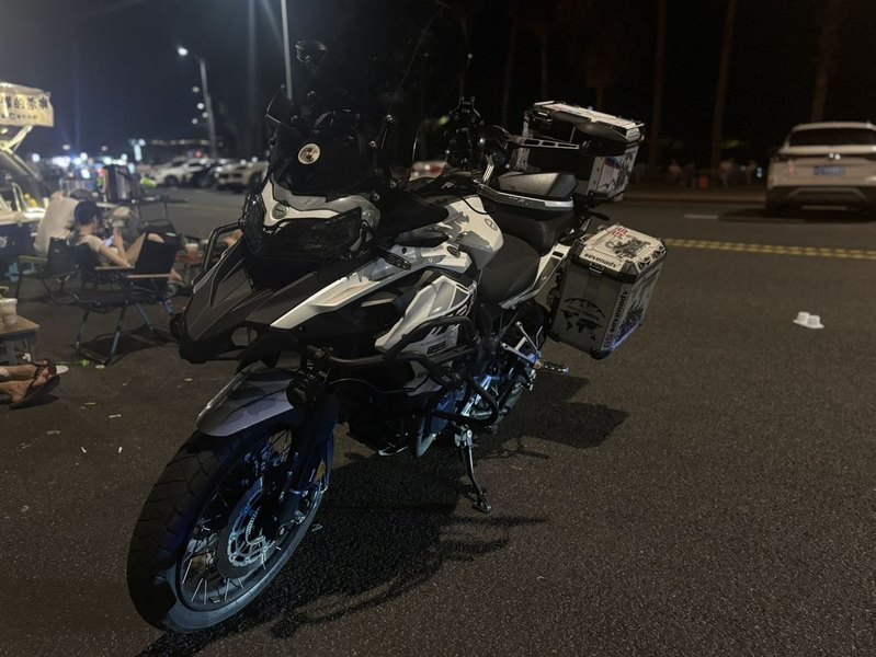 二手贝纳利金鹏 TRK502