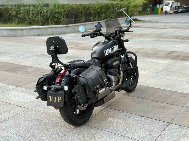 二手QJMOTOR闪300