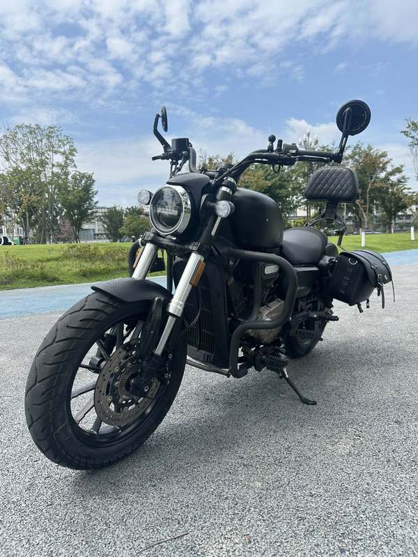 二手QJMOTOR闪300