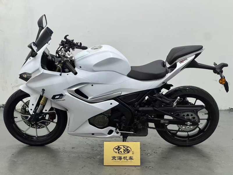 二手QJMOTOR赛250
