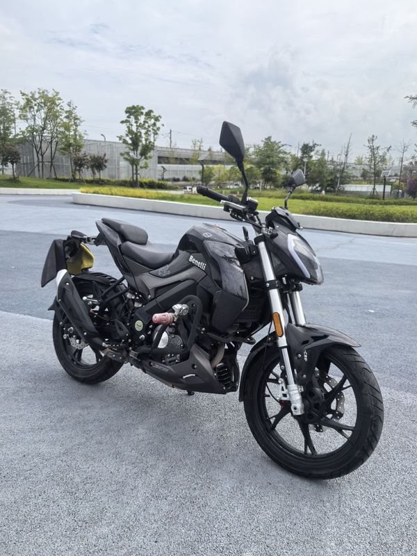 二手贝纳利小迅龙 BN150S