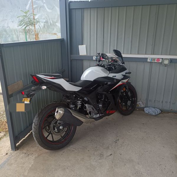 二手豪爵铃木GSX250R