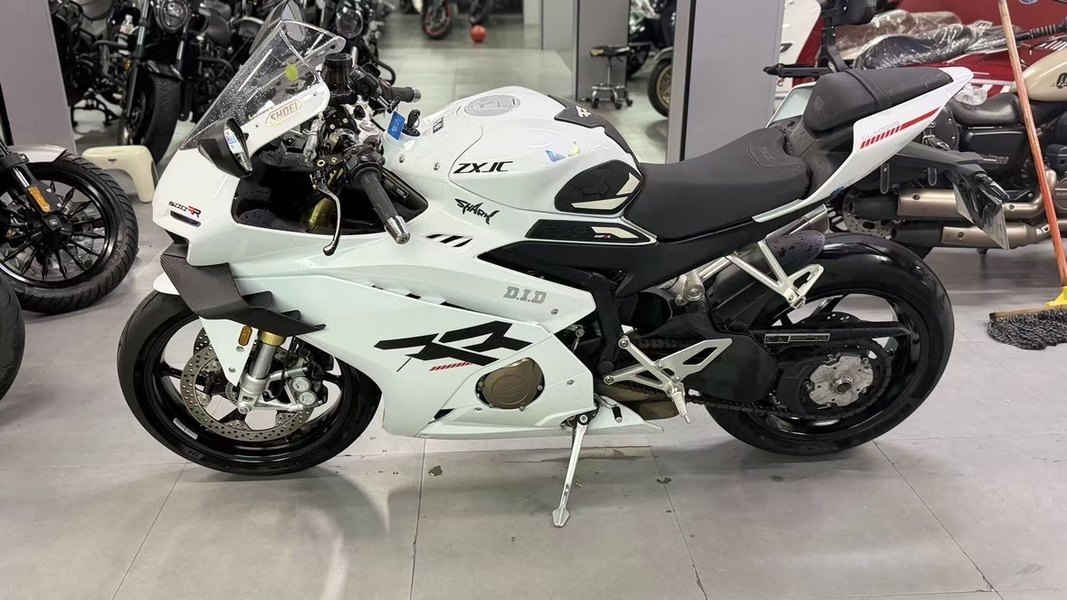 二手张雪机车500RR