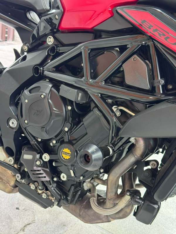 二手奥古斯塔Brutale 800