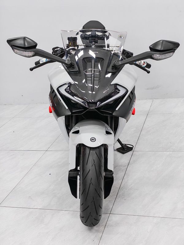 二手春风675SR-R