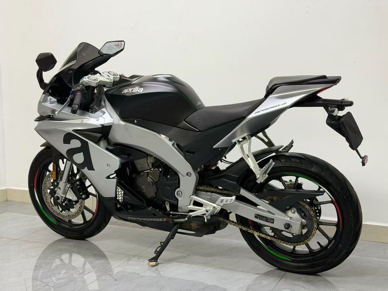 二手宗申阿普利亚GPR250R