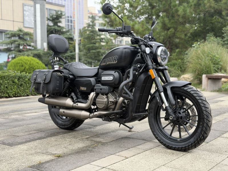 二手QJMOTOR闪300