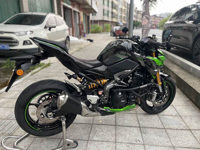 二手川崎Z900