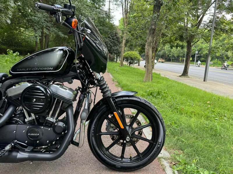 二手哈雷戴维森硬汉 lron 1200