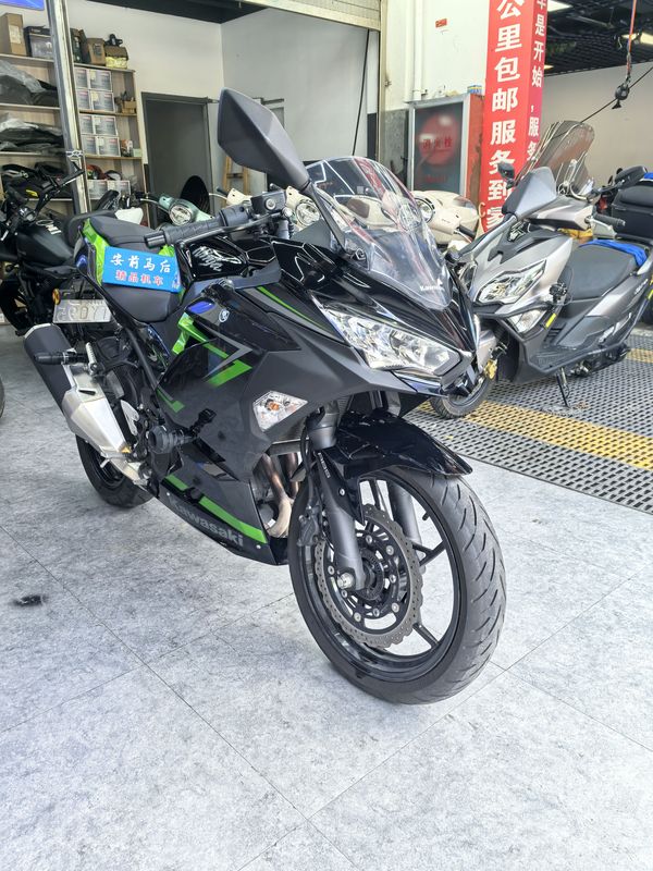 二手川崎Ninja 400