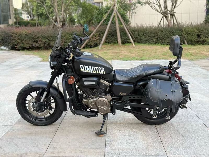 二手QJMOTOR闪300