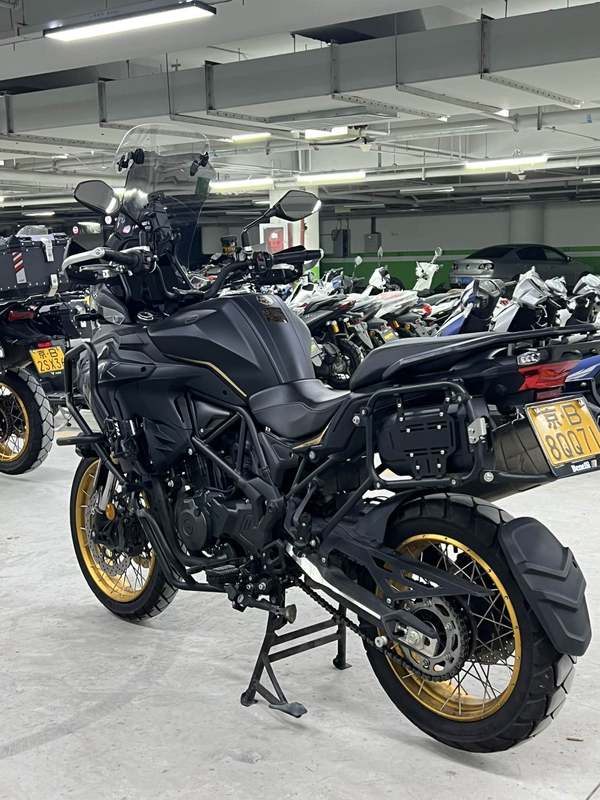 二手贝纳利TRK552