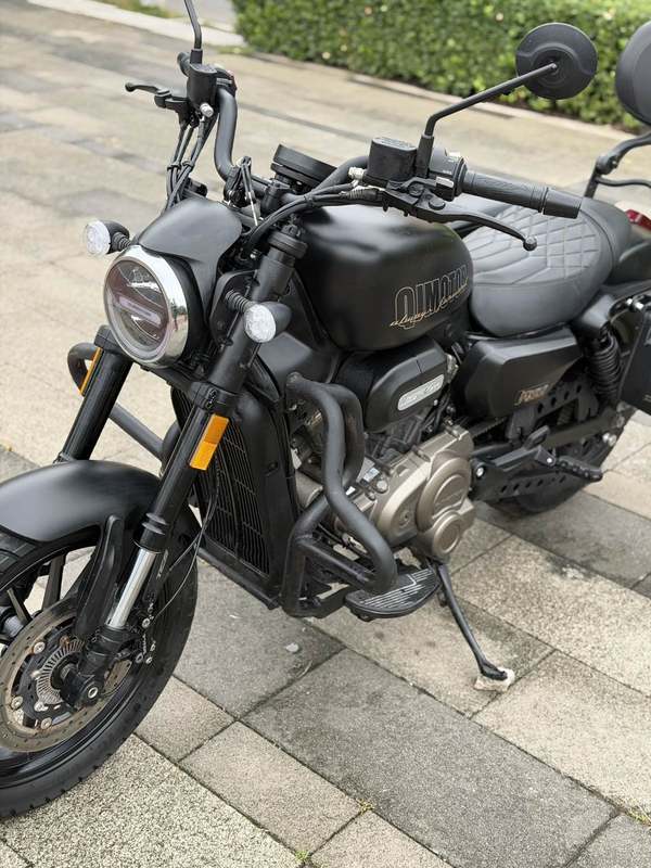 二手QJMOTOR闪300