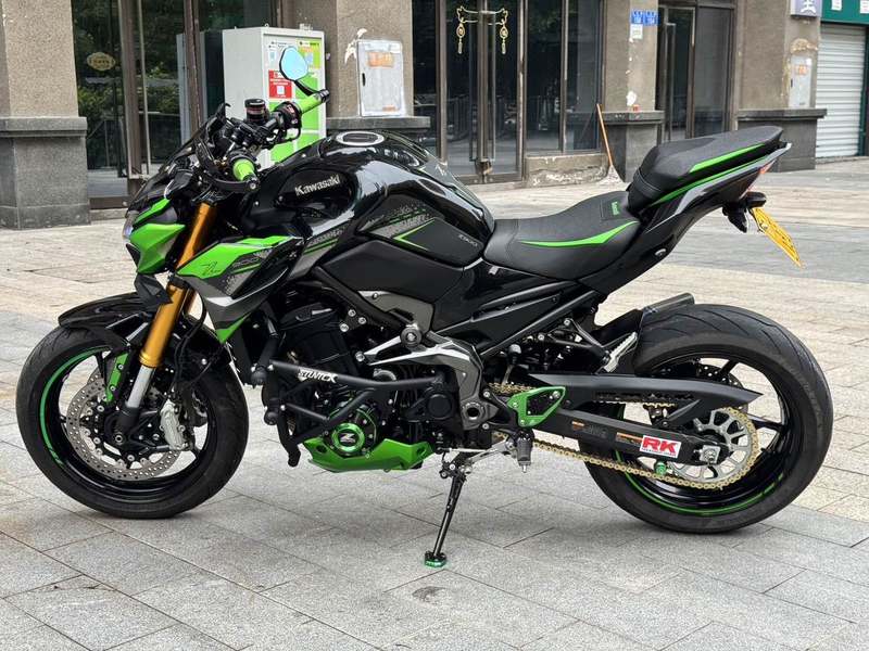 二手川崎Z900